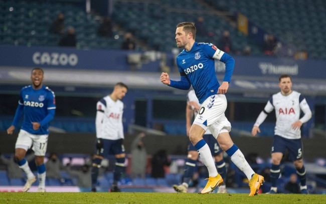 在一线队始 在一线队始